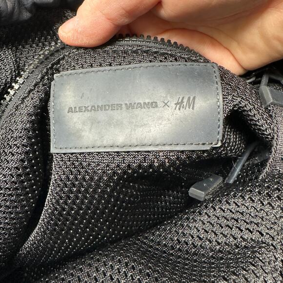 Alexander Wang x H&M Black Leather Drawstring Shoulder Bucket Bag Womens Unisex - Picture 6 of 9